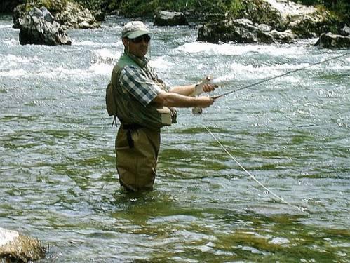 Cup fly fishing