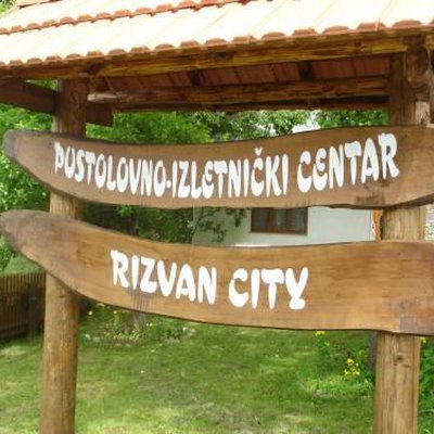 Hiking adventure center RizvanCity