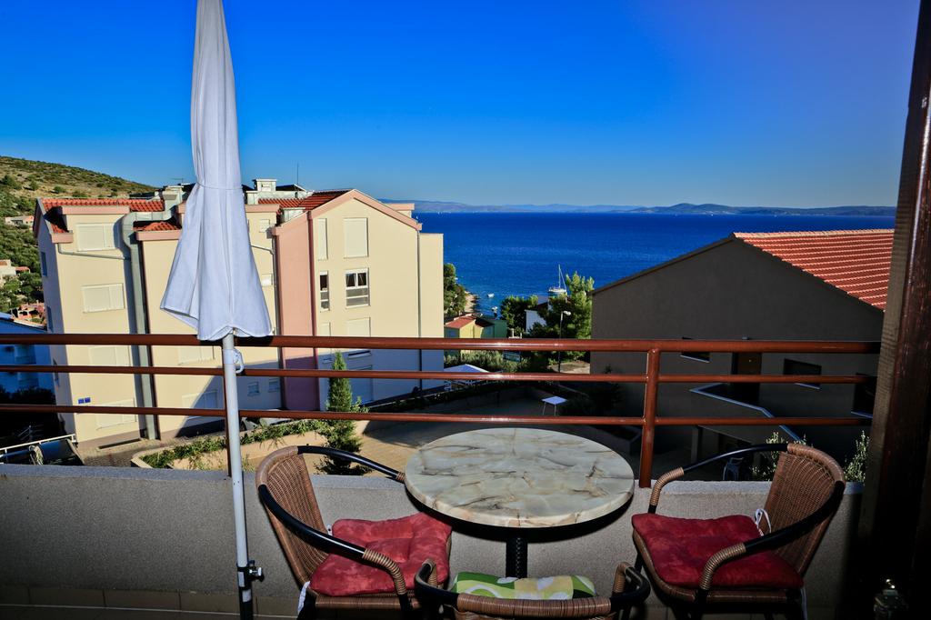 Aniva Apartments