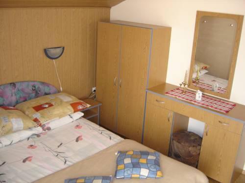 Appartamento Karin Donji