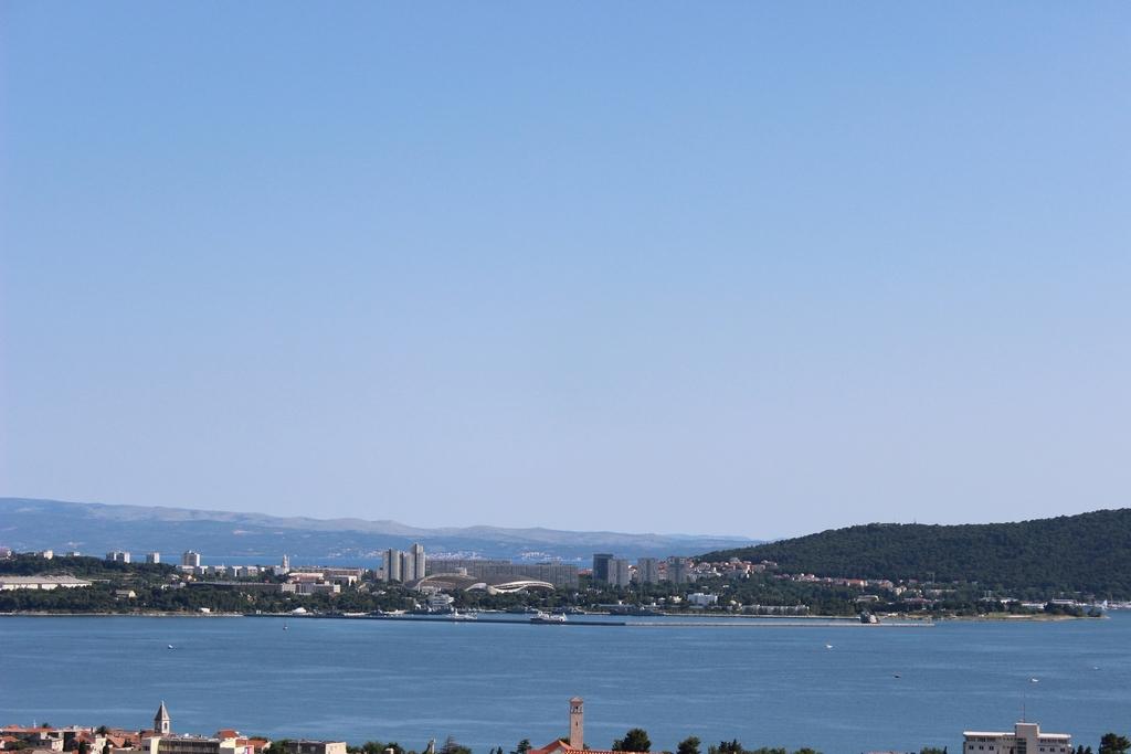 Apartment with sea view