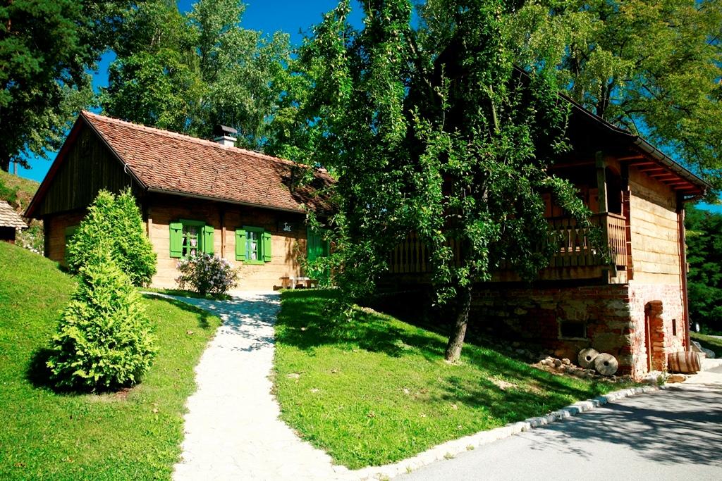 Vinarija, pansion & restaurant "Vuglec Breg"