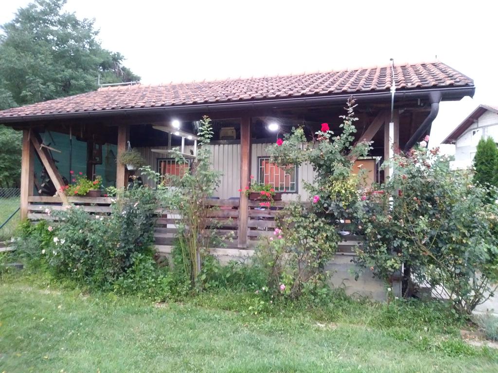 Ferienhaus Memić See Modrac