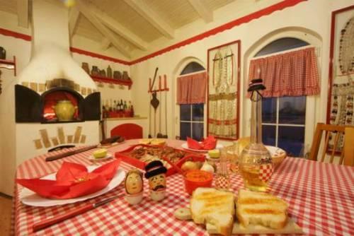 Agritourism Robin