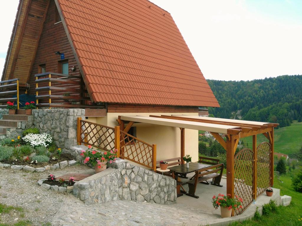 Holiday house "Vrh" Ravna Gora