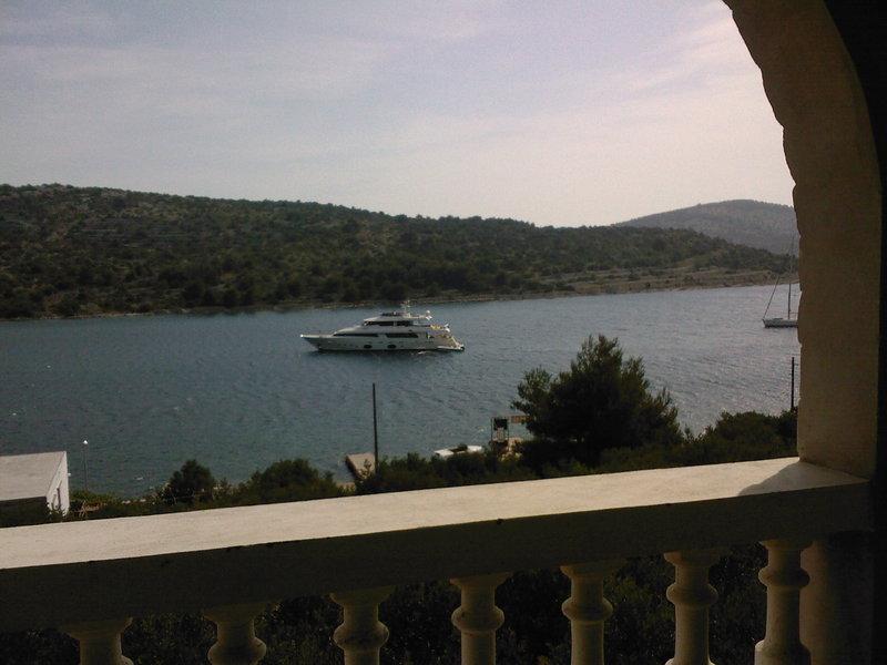 Insel Kaprije,Unterkunft 12 Eur/Pers,Strand+Liegenplatz fur Ihr Boot