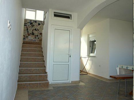 Apartments Siroglavić