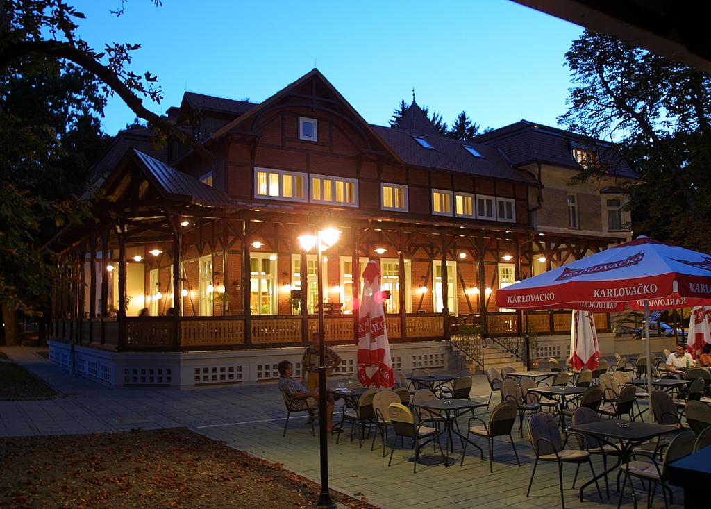 Hotel Korana Srakovčić