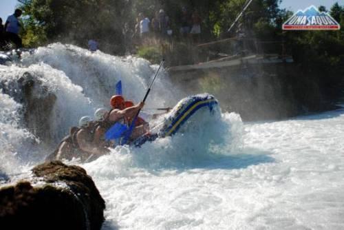 Rafting na Uni