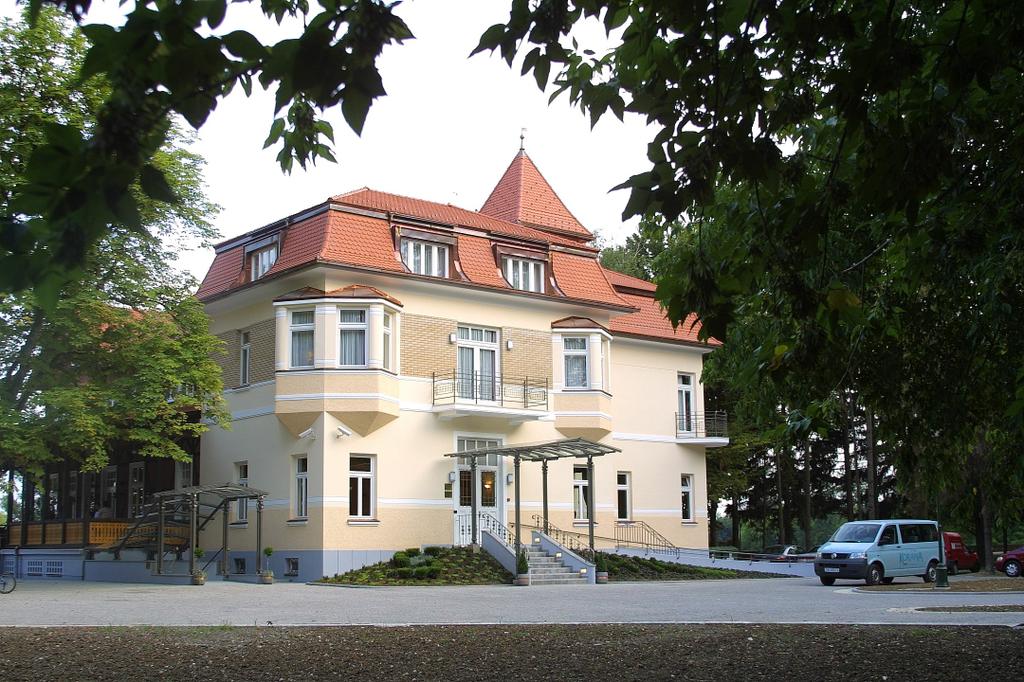 Hotel Korana Srakovčić