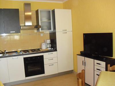 Apartmani Sandra, Lopar