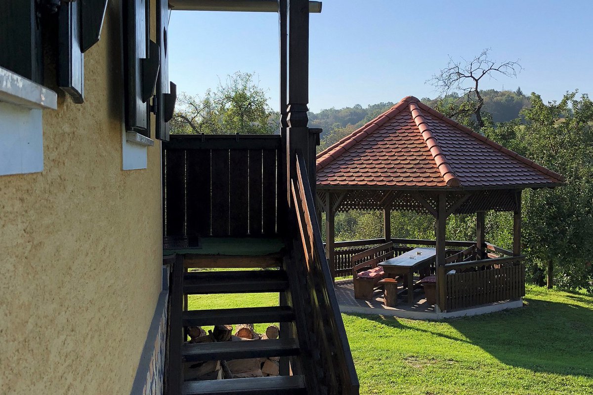 Kuća za odmor Novosel  * * * * - Country House Novosel