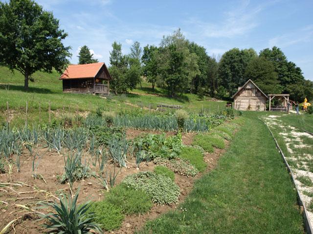 Golden Grove Village Überblick