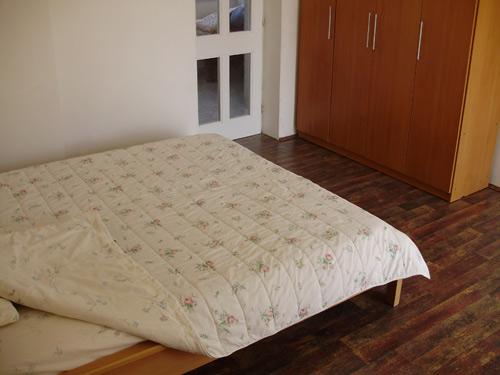 Apartment / House 2 +2