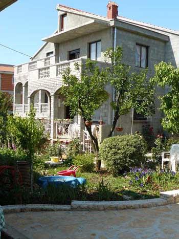 Apartments "Adriatic"