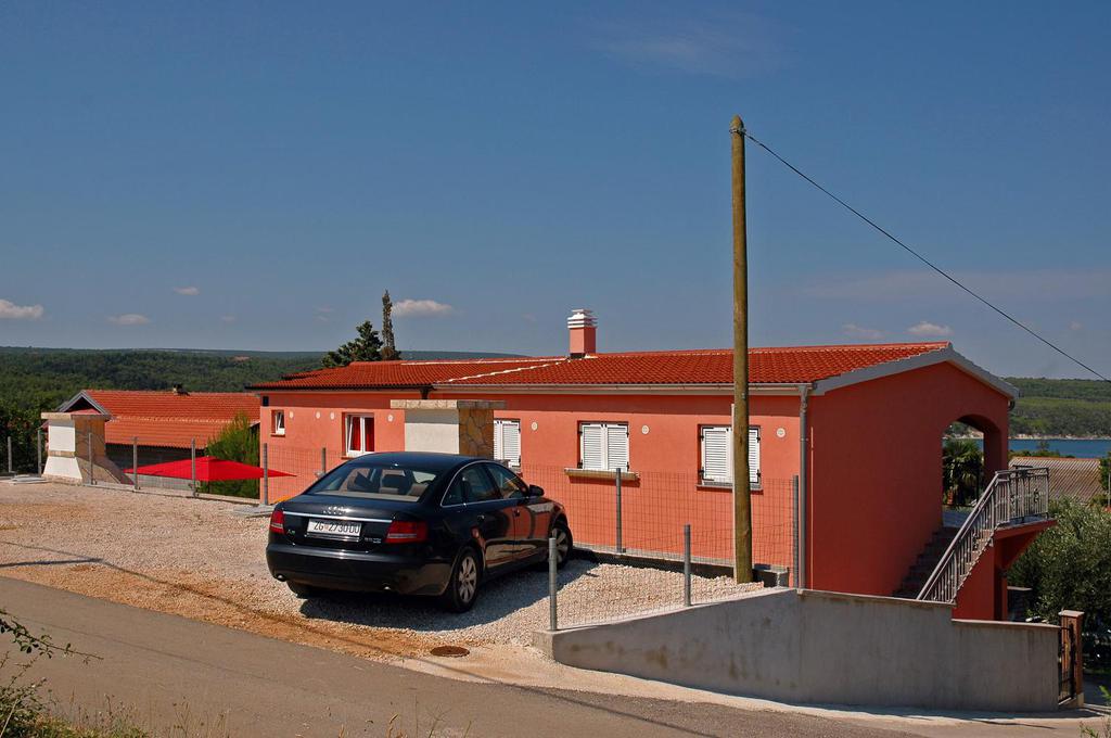 APARTMANI DORA