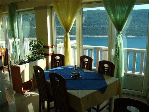 Hotel Adria Neum (luxury apartments, rooms) is one of the most r