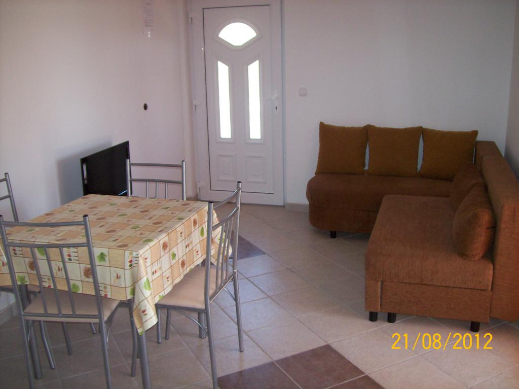 Apartments Crnek