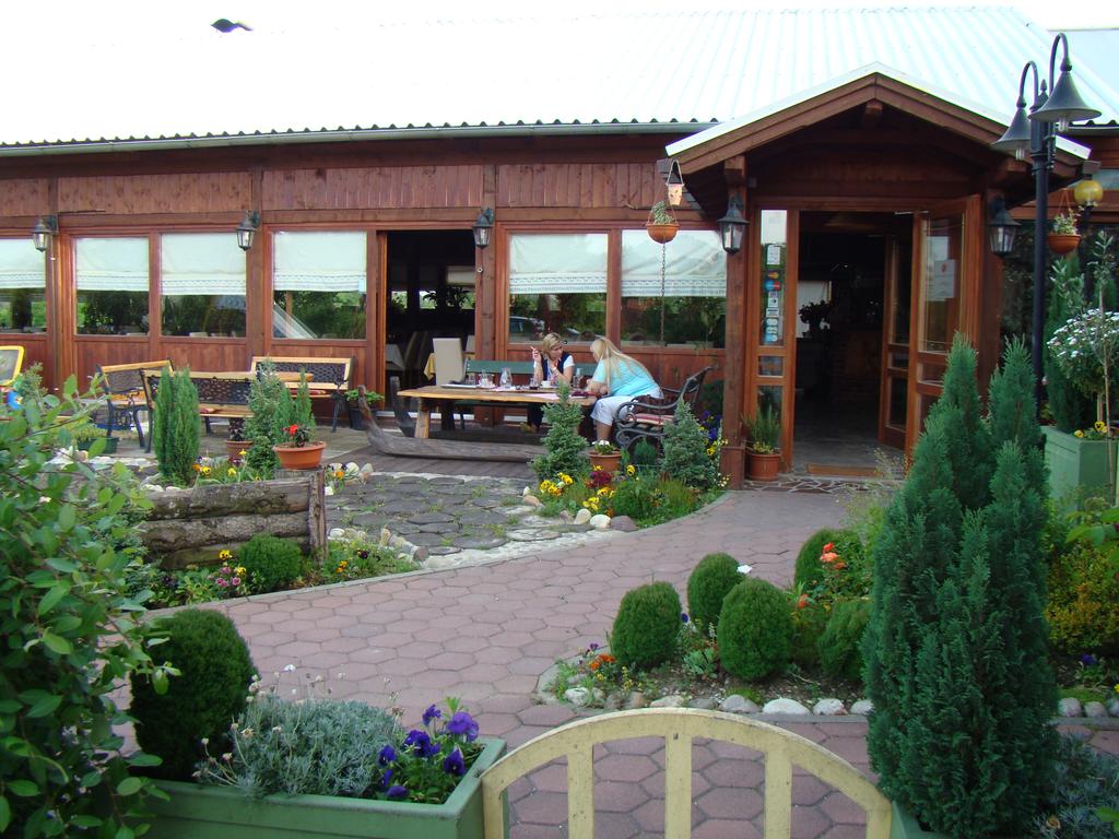 Magical Valentine's Day in the restaurant Međimurski dvori in Lopatinec