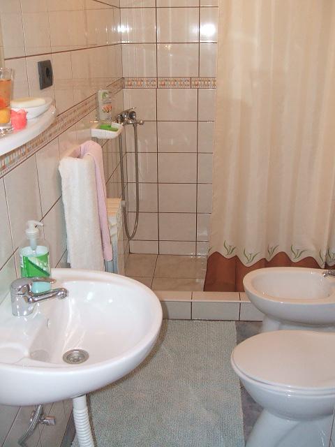 Apartman Ada