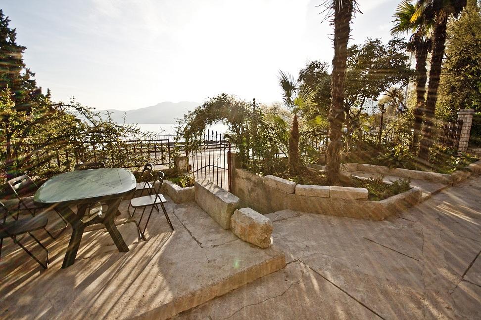 Holiday house Totićevi