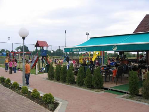 Športsko Rekreacioni Centar Petek