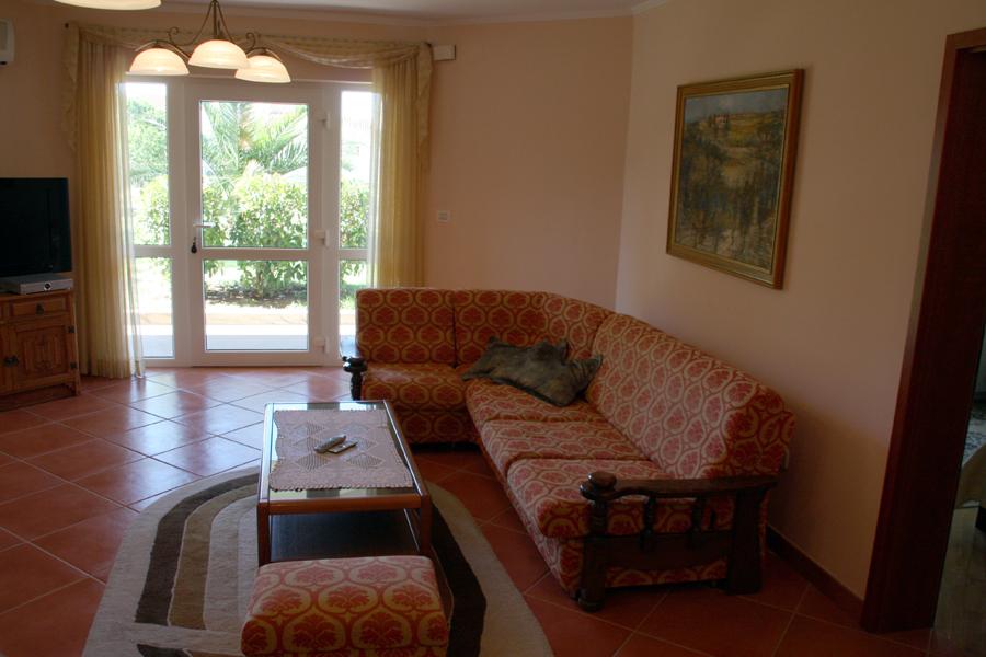 Apartmani Lara