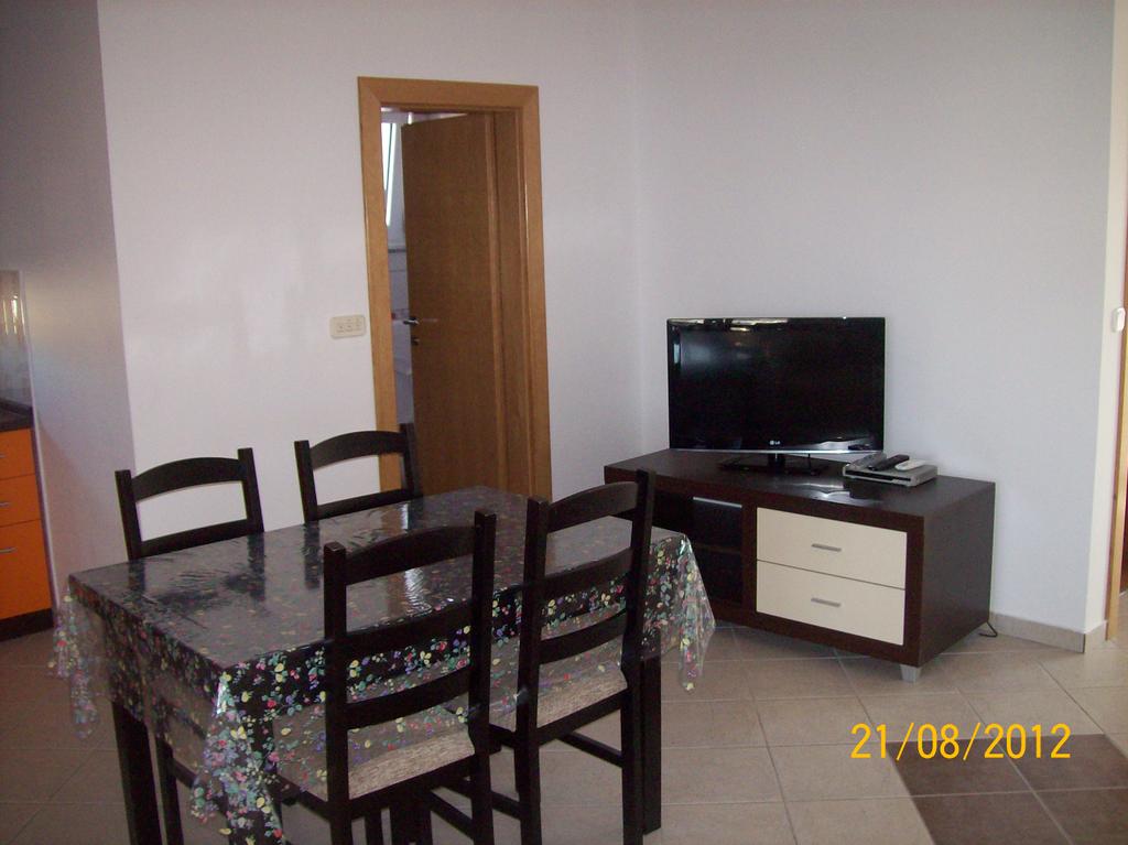 Apartments Crnek