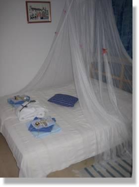 Mediterraneo - apartmani s bazenom