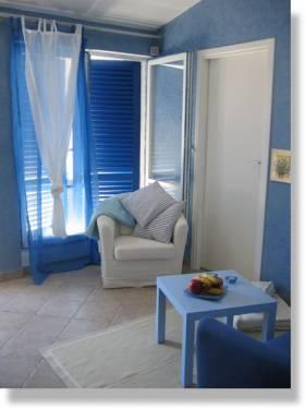 Mediterraneo - apartmani s bazenom
