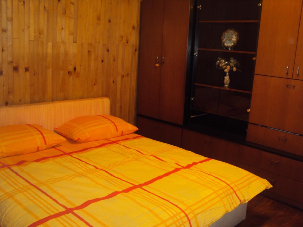 Kuća za odmor pokraj rijeke Kupe