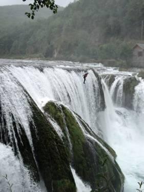 Rafting na Uni