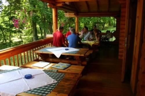 Izletište i restoran Djed