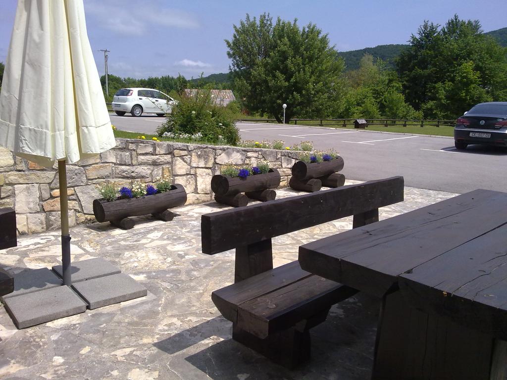 Apartman u plitvičkim jezerima Etno garden