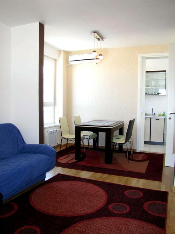 Apartments Belvelle Block 67