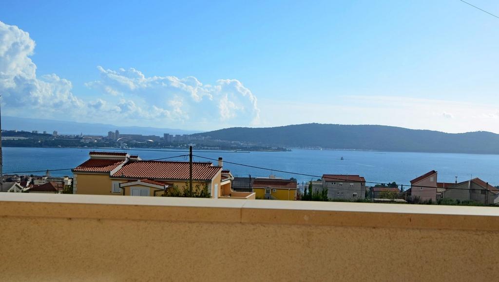 Apartment with sea view