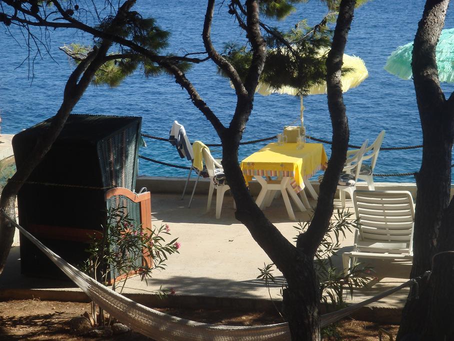 Vila Irming, Hvar