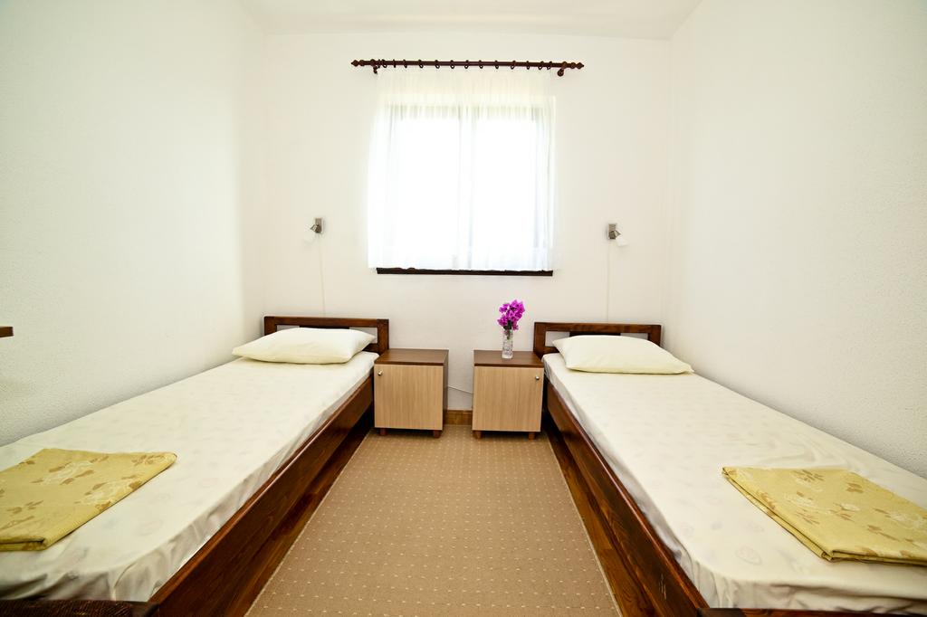 Aniva Apartments
