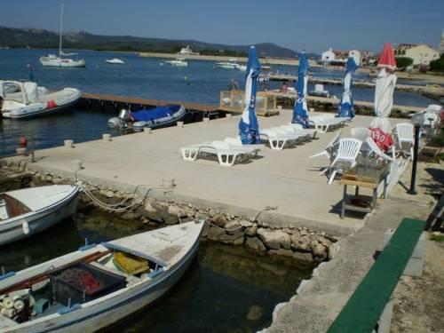 Apartments R&B Turanj