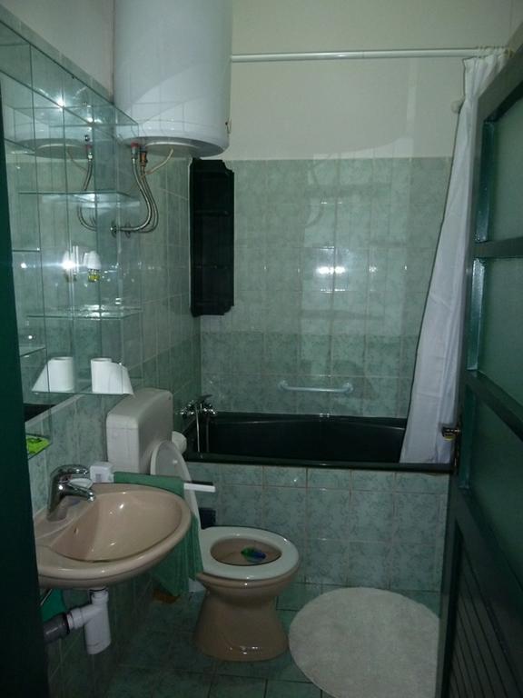 Apartman Vunica***