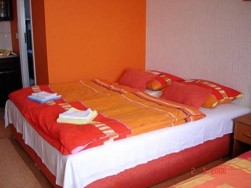 Sobe-apartmani Corina