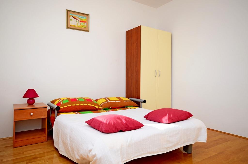 Apartment with sea view