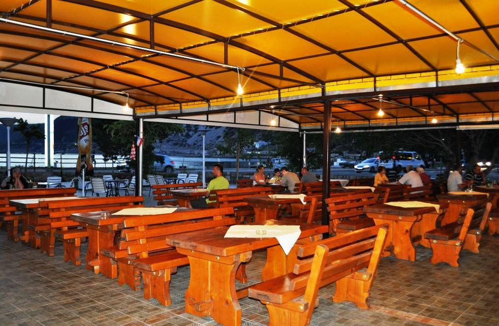Restaurant hotela Bakarac