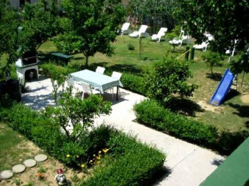 Dania Appartamenti, Rab