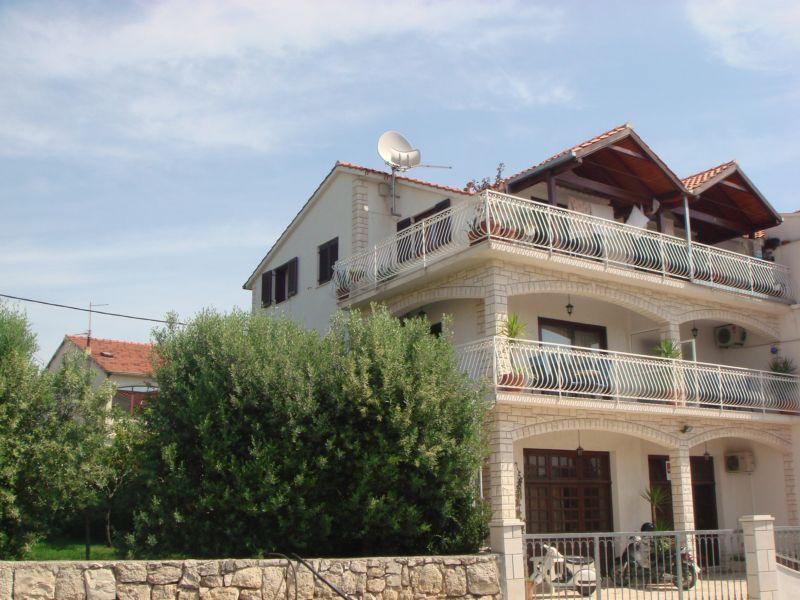 Apartmani Hrabar