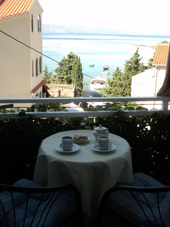 Apartment '' Lovely Almissa ''