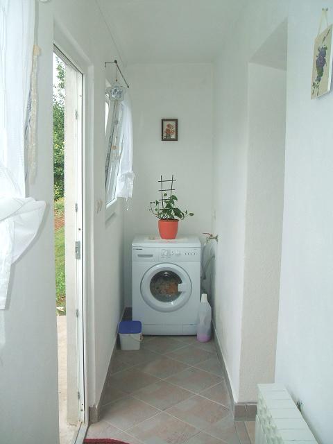 Apartman Ada
