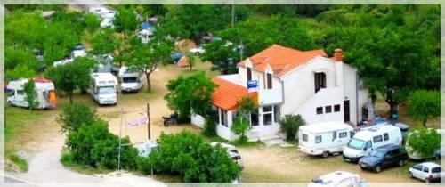Auto camp Banici