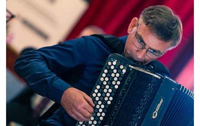 Ciklus koncerata u Galeriji Prica: Dražen Košmerl, harmonika